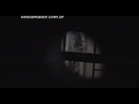 ❤️ Si Blondie ay lihim na nakunan ng video ng isang voyeur ng kapitbahayan na nakatago sa likod ng mga guwang na brick Porn video sa tl.basseyn-vsem.ru ️❤