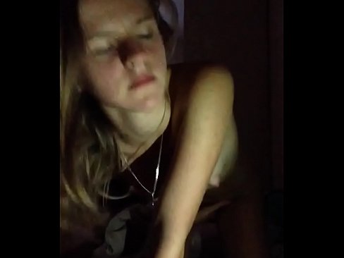 ❤️ Ang isang batang babae masturbates at cums Porn video sa tl.basseyn-vsem.ru ️❤